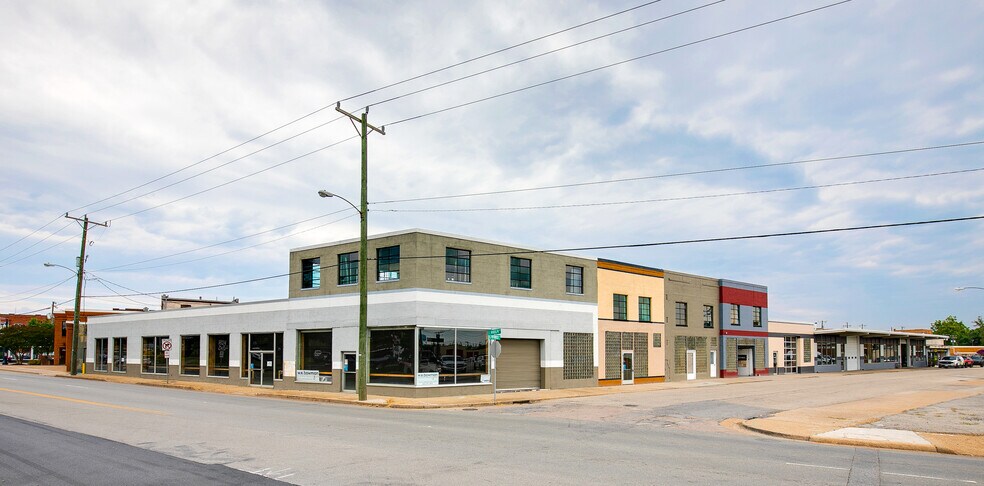 More Photos Of 207 Poythress Street, Hopewell Storefront Retail Office For Lease