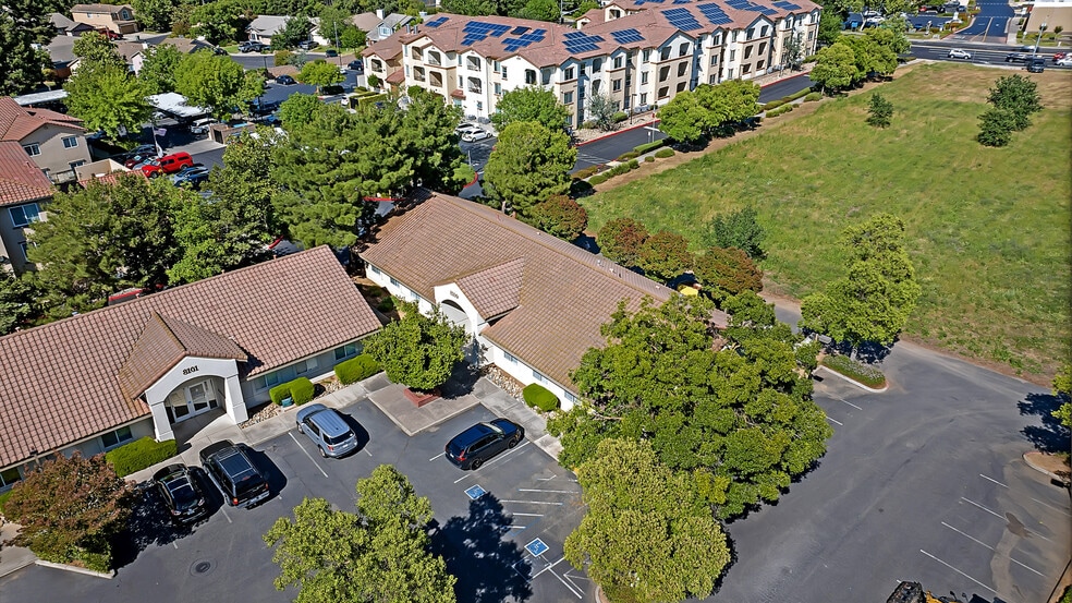 More Photos Of 8109 Laguna Blvd, Elk Grove Medical For Sale