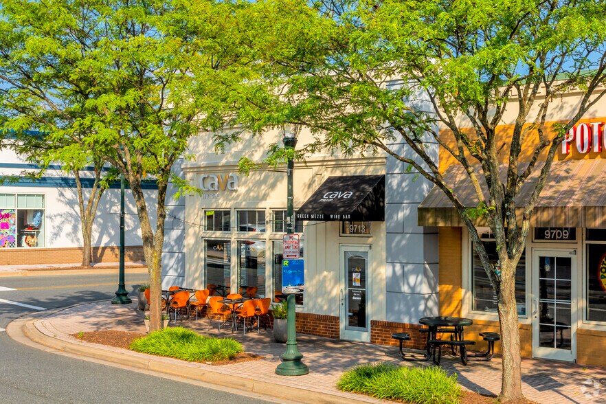 More Photos Of 9700-9761 Traville Gateway Dr, Rockville Unknown For Lease