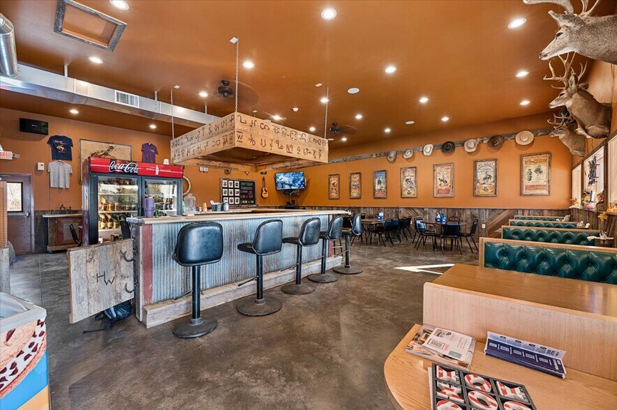 More Photos Of 17500 Hwy 34, Enning Storefront For Sale