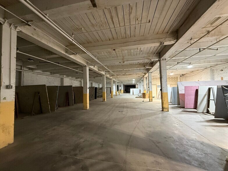 More Photos Of 2031-2035 Washington Ave, Philadelphia Freestanding For Lease