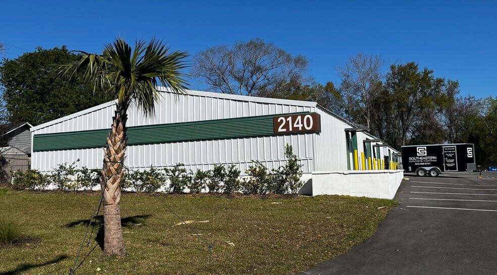 More Photos Of 2140 Beaufort Ave, North Charleston Light Distribution For Lease