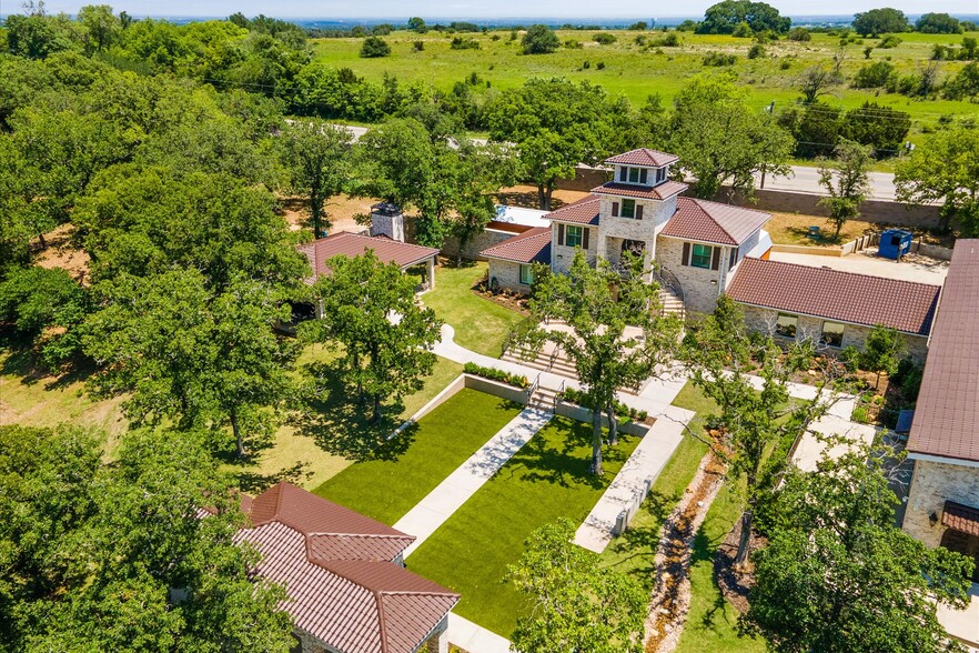 More Photos Of 7700 Glen Rose Hwy, Granbury Lodge Meeting Hall For Sale