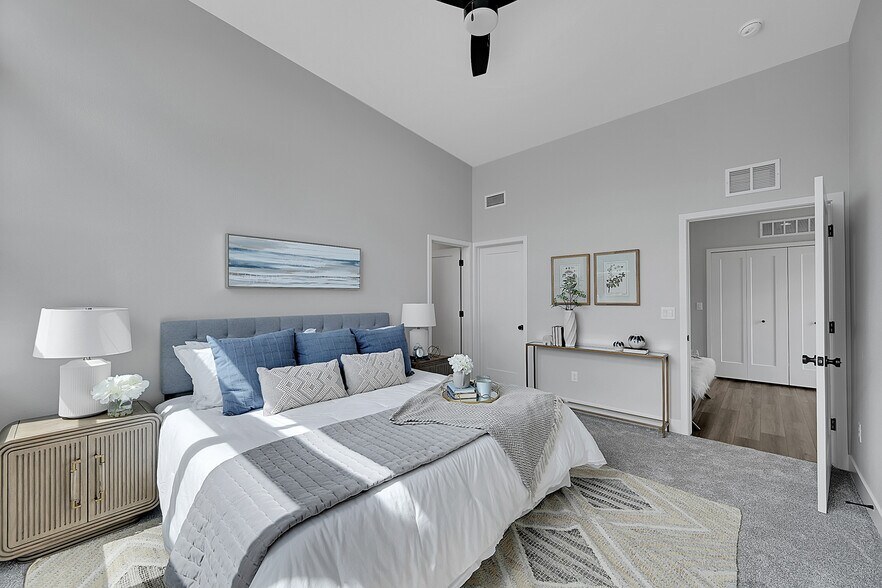 More Photos Of 904 Arcturus Dr, Colorado Springs Apartments For Sale