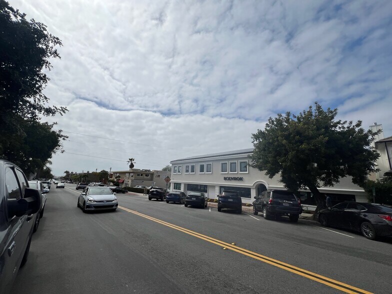 More Photos Of 1150 Silverado St, La Jolla Office For Lease