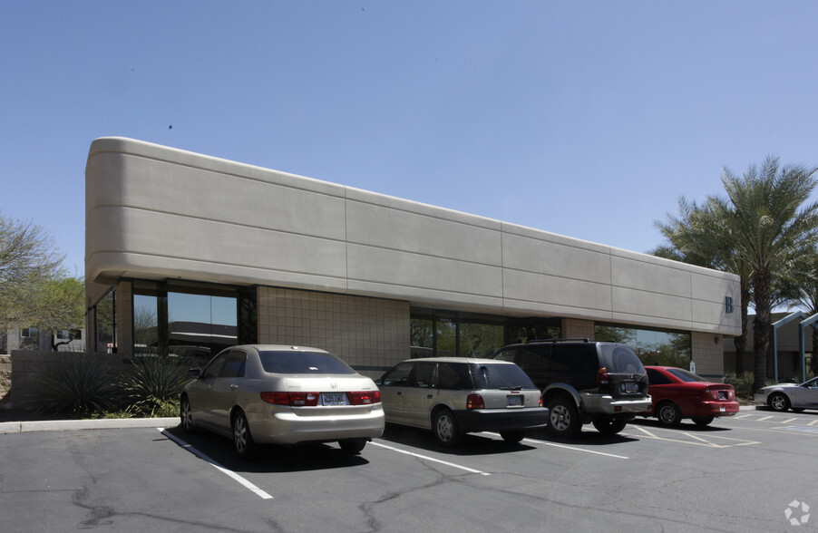 Primary Photo Of 9070 E Desert Cove Ave, Scottsdale Medical For Lease