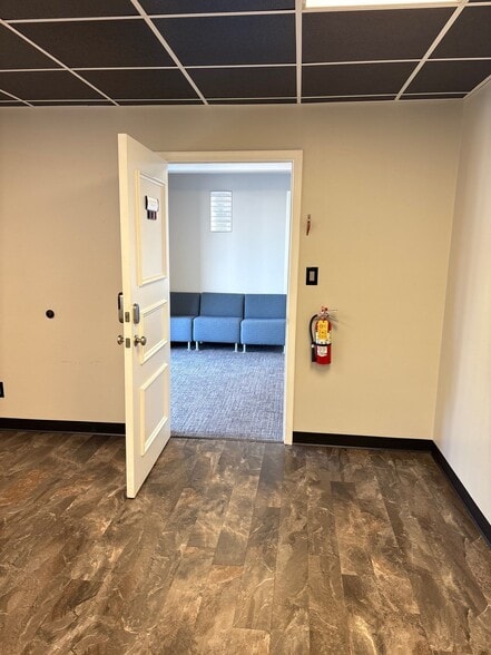 More Photos Of 280 Main St, Westminster Medical For Lease