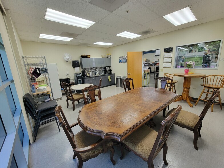 More Photos Of 16260 Church St, Morgan Hill Warehouse For Lease