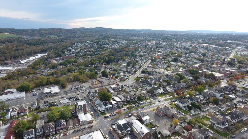 More Photos Of 1733 Washington Blvd, Easton Office For Sale