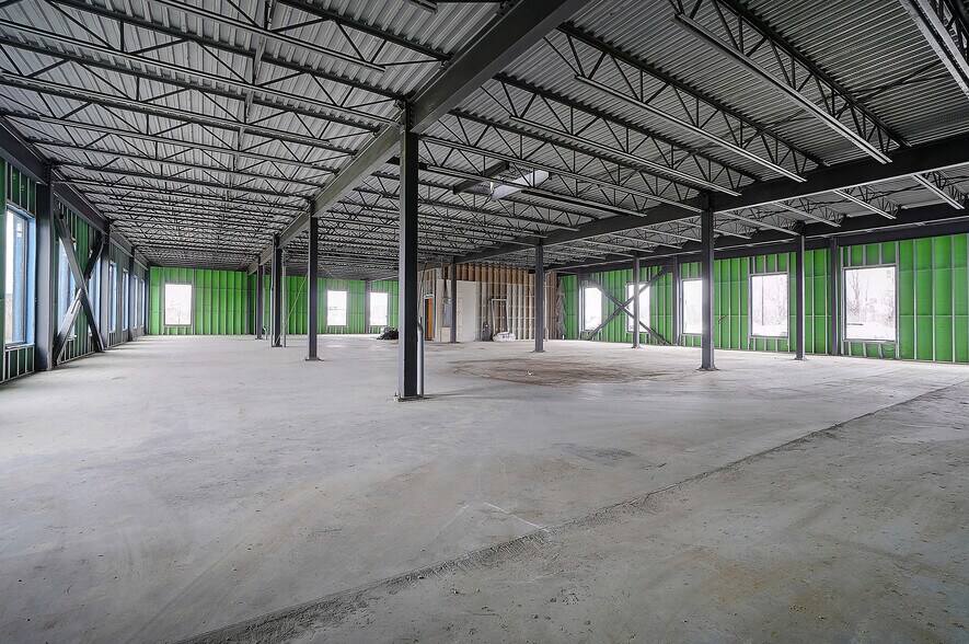 More Photos Of 1060 Rue Parent, St-Bruno-de-Montarville Office For Lease