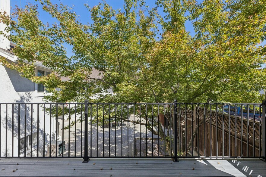 More Photos Of 3851 Vineyard Ave, Pleasanton Apartments For Sale