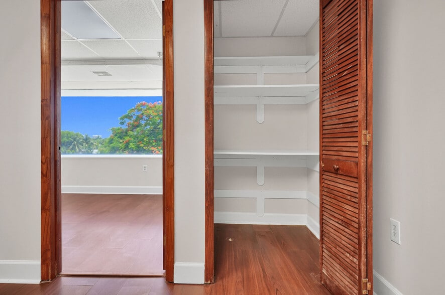 More Photos Of 2150 Coral Way, Miami Office For Lease