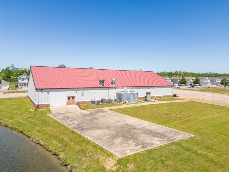 More Photos Of 888 St. Andrews Ln, Starkville Restaurant For Sale