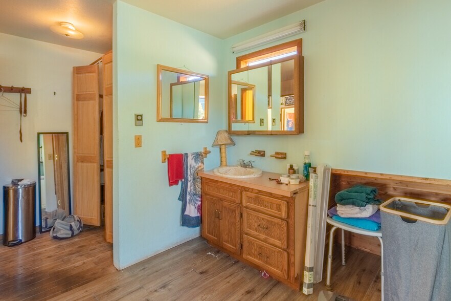 More Photos Of 629 Grand Ave, Grand Lake General Retail For Sale