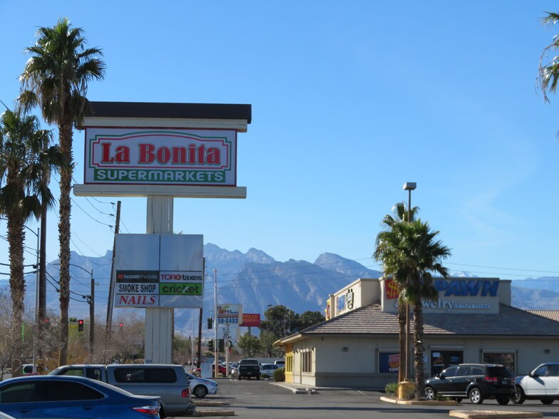 More Photos Of Cheyenne Ave & Jones Blvd, Las Vegas General Retail For Lease