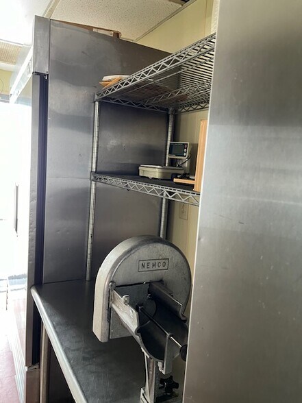 More Photos Of 929 Cook Pkwy, Oceana Restaurant For Sale