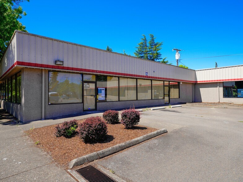 More Photos Of 532 NW 3rd St, Corvallis Freestanding For Lease