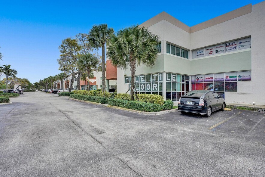 More Photos Of 2400 W Copans Rd, Pompano Beach Showroom For Lease