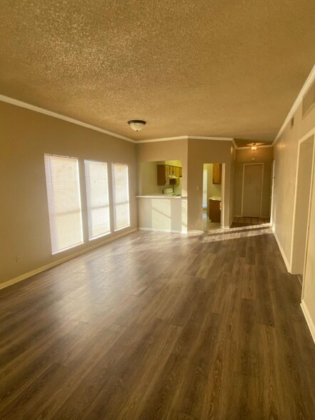 More Photos Of 7405 Avenue X, Lubbock Apartments For Sale