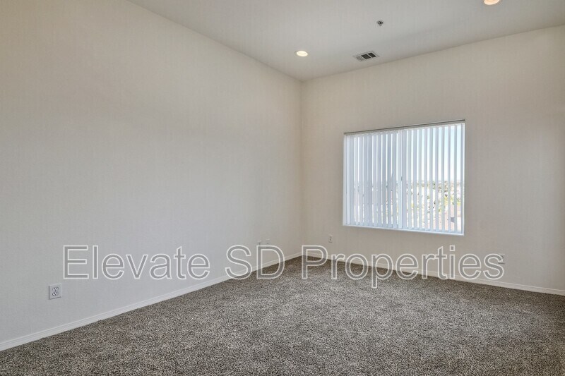 More Photos Of 819-825 D Ave, National City Apartments For Lease
