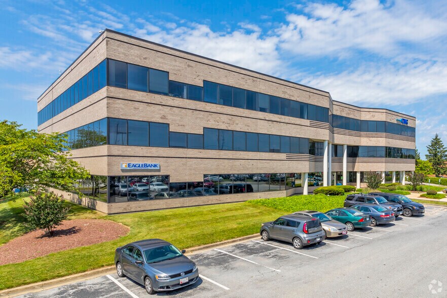 More Photos Of 12200 Tech Rd, Silver Spring Medical For Lease