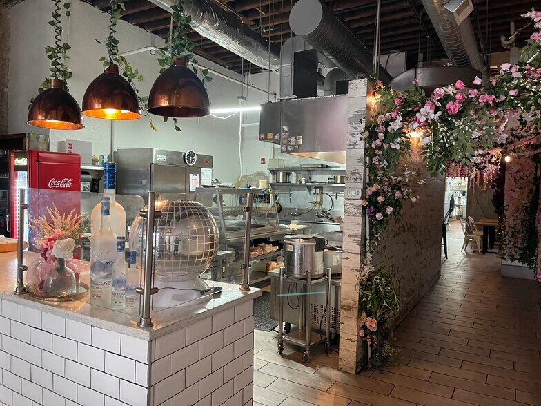 More Photos Of 951-953 Liberty Ave, Pittsburgh Apartments For Sale