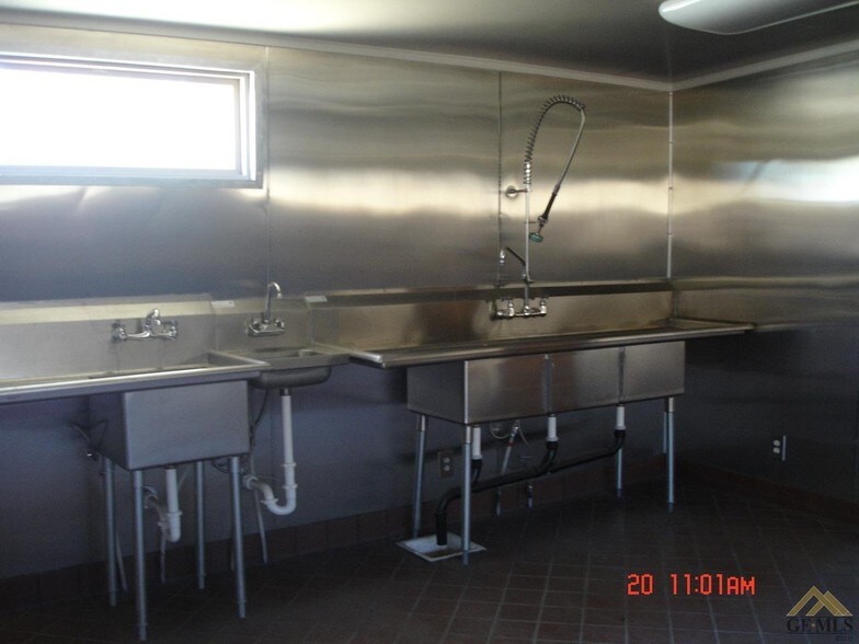 More Photos Of 3700 Lake Isabella Blvd, Bodfish Restaurant For Sale