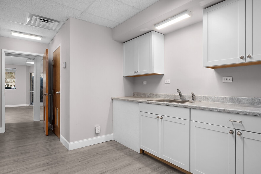 More Photos Of 3970 Norcross Rd, Chattanooga Storefront Retail Office For Lease