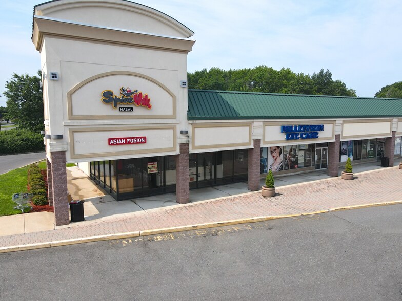 More Photos Of 440 US Highway 130, East Windsor Unknown For Lease