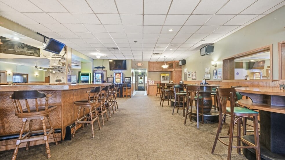 More Photos Of 210 Superior Ave, Tomah Bowling Alley For Sale