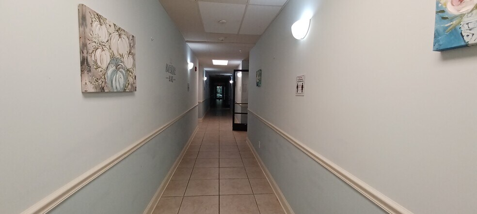 More Photos Of 9478 Winding Way Ln, Jonesboro Office For Sale