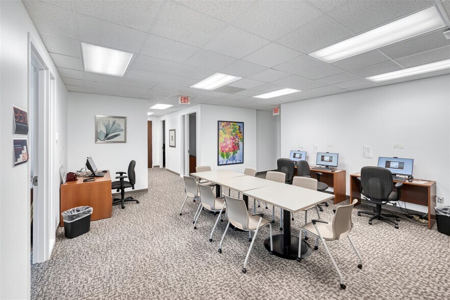 More Photos Of , Chapel Hill Office For Sale