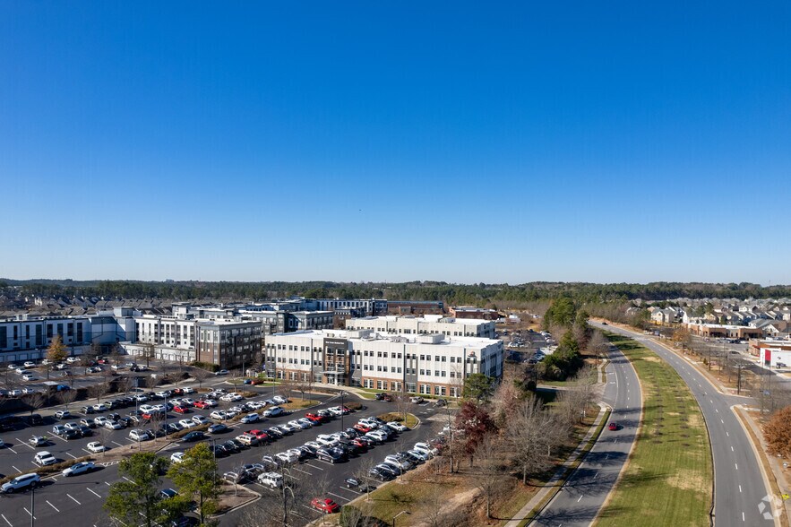 More Photos Of 10208 Cerny St, Raleigh Medical For Lease