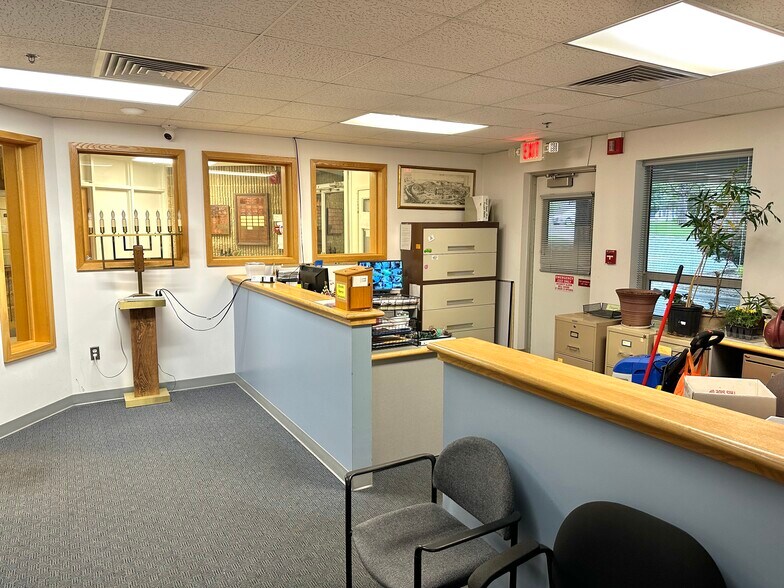 More Photos Of 9915 Apple Ridge Rd, Gaithersburg Religious Facility For Sale