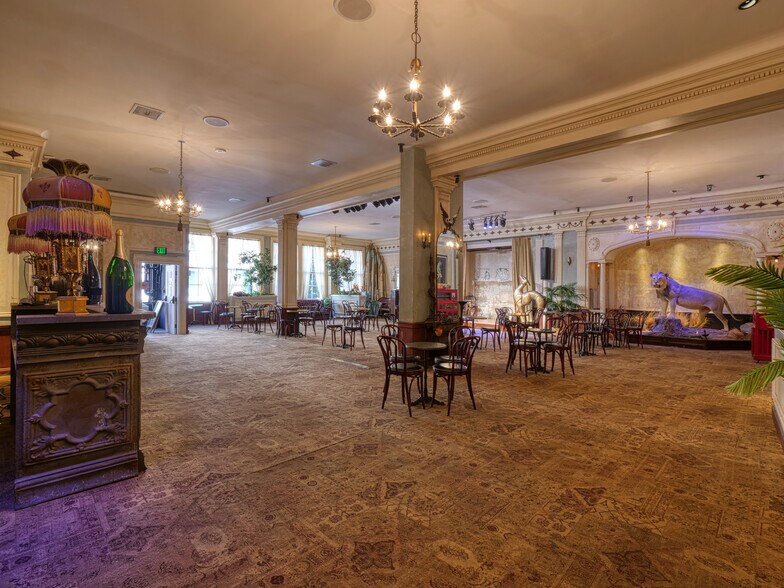 More Photos Of 648-654 S Broadway, Los Angeles General Retail For Lease