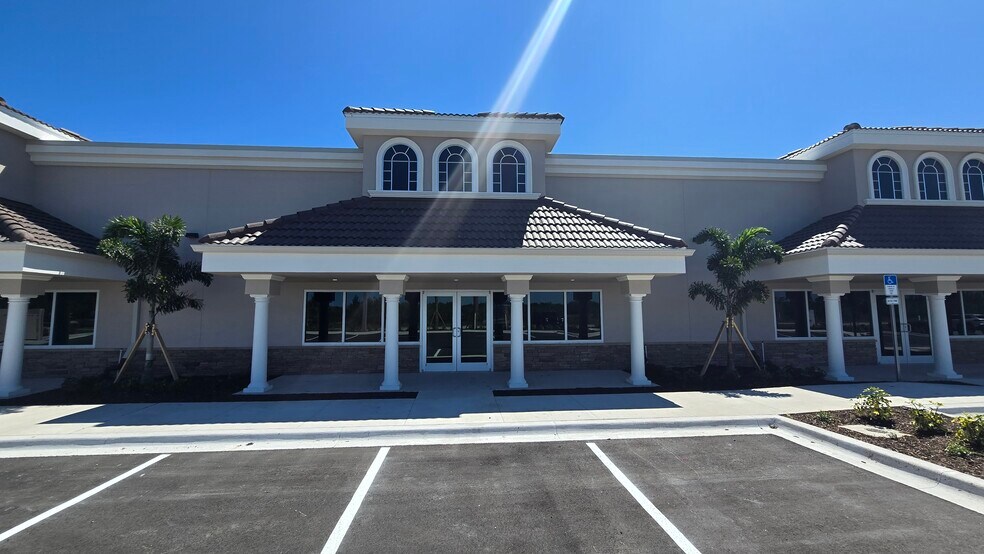 More Photos Of 1755 Berglund Ln, Melbourne Medical For Lease