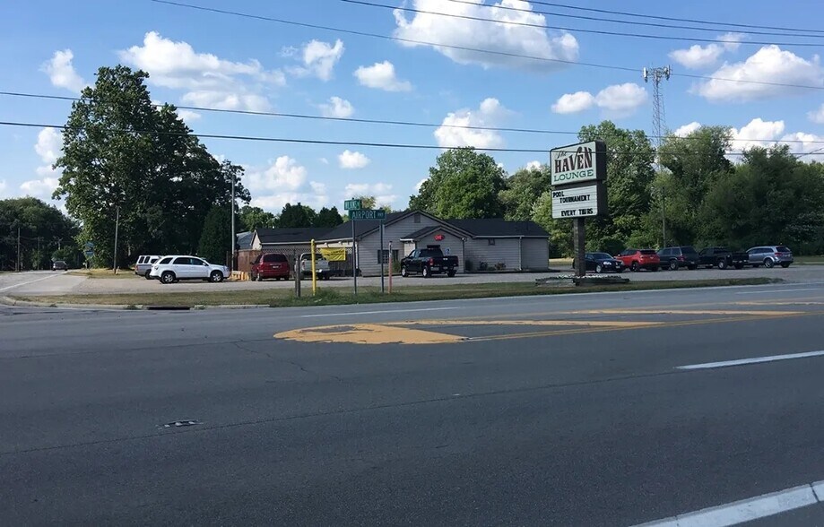 Primary Photo Of 12550 Airport Hwy, Swanton Bar For Sale