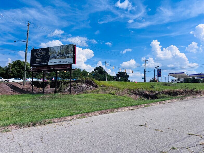 More Photos Of 613 S Madison Blvd, Roxboro Land For Sale