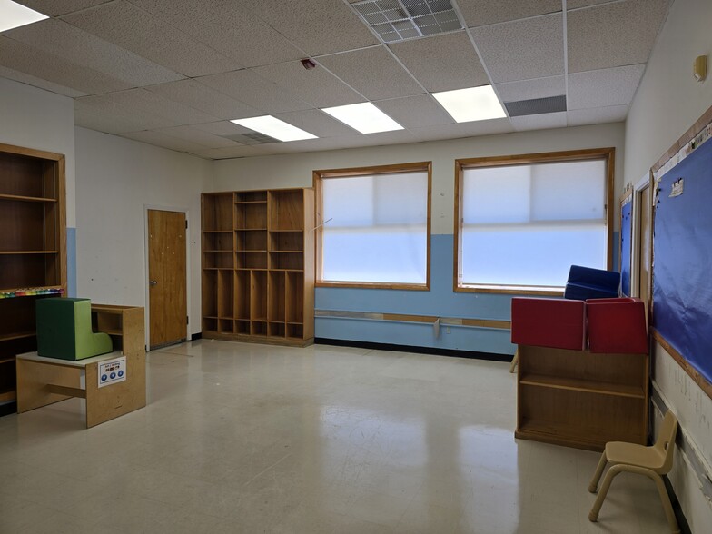 More Photos Of 80 Woodrow Rd, Staten Island Daycare Center For Sale