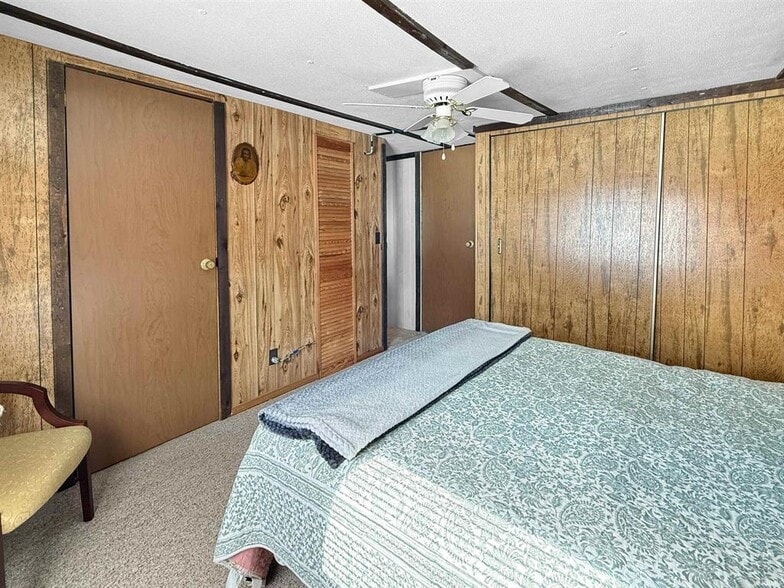 More Photos Of 5891 N US Highway 231, Jasper Industrial For Sale