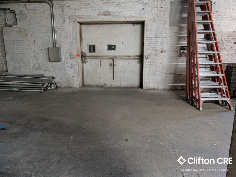 More Photos Of 39-62 Warren St, Paterson Warehouse For Lease