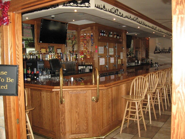 More Photos Of 22025 CA-299, Bella Vista Restaurant For Sale