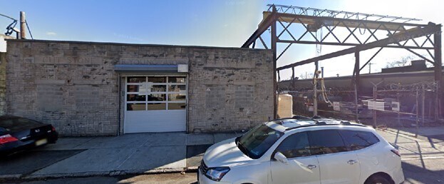 More Photos Of 277-283 Oraton St, Newark Warehouse For Lease