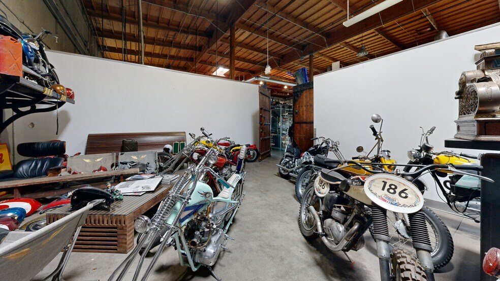 More Photos Of 6760 Foster Bridge Blvd, Bell Gardens Warehouse For Sale