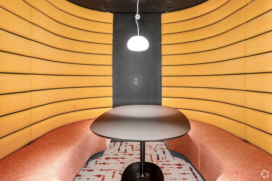 More Photos Of 5300 Wisconsin Ave, Washington Apartments For Lease