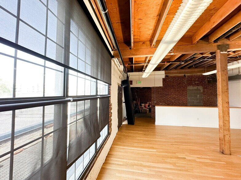 More Photos Of 2737 Larimer St, Denver Loft Creative Space For Lease