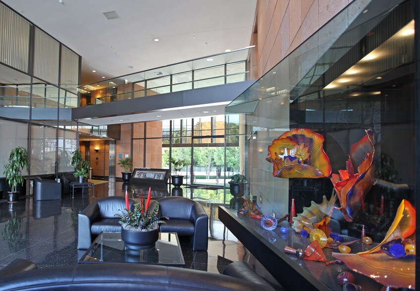 More Photos Of 4510 Executive Dr, San Diego Medical For Lease