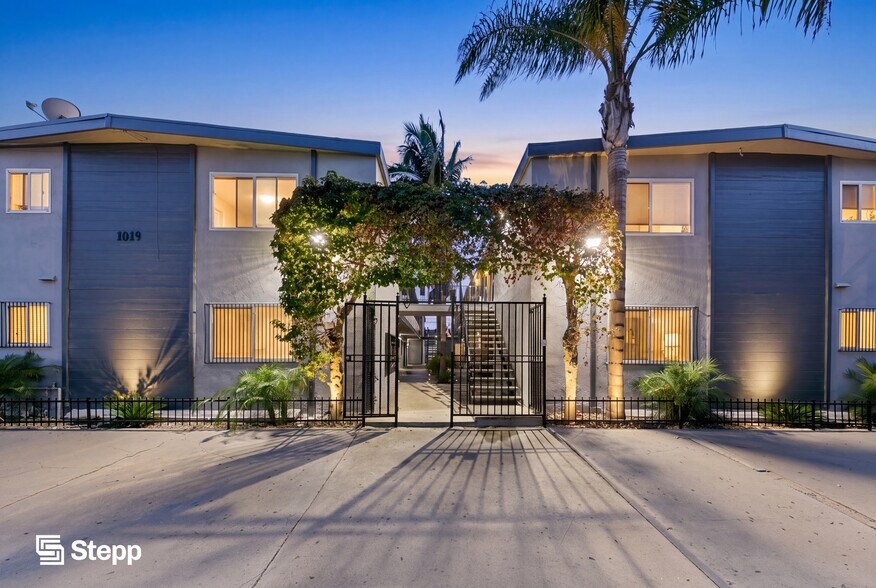 More Photos Of 1019 Lewis Ave, Long Beach Apartments For Sale