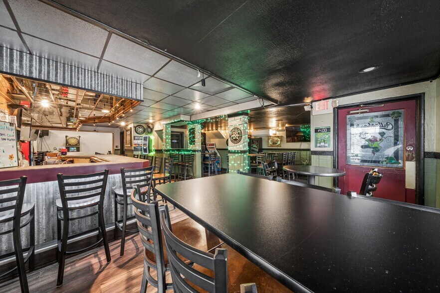 More Photos Of 534 S Main St, Greensburg Bar For Sale