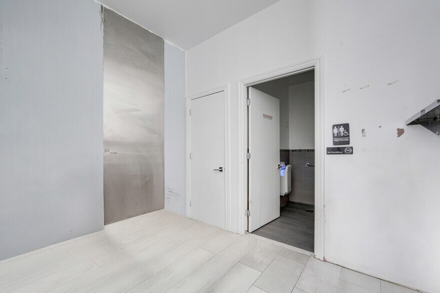 More Photos Of 525 Myrtle Ave, Brooklyn Apartments For Sale